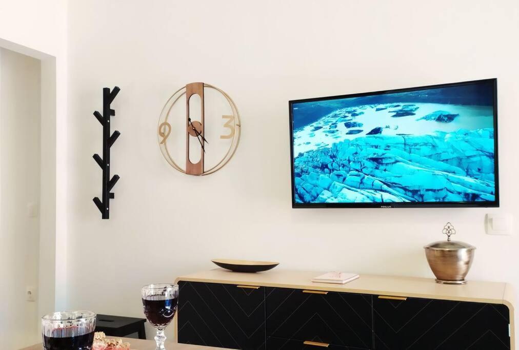 Xenofon'S Cozy Apartment Corfu  Bagian luar foto